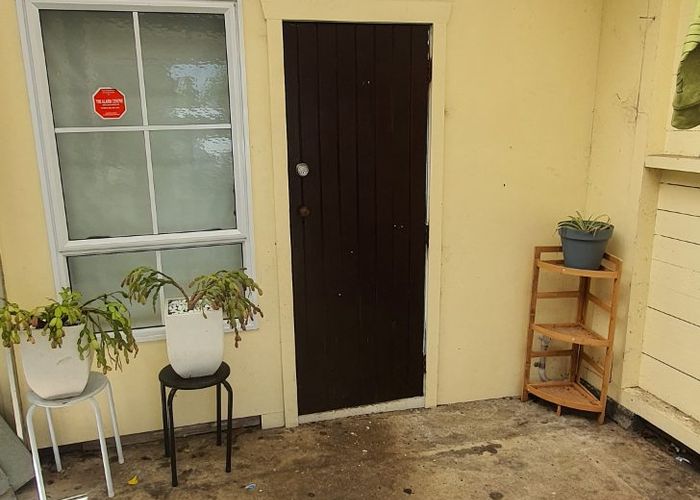  at 10a Calvert Ave, Mangere East, Manukau City, Auckland