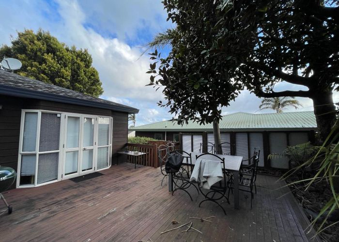  at 11A Sunnynook Road, Forrest Hill, North Shore City, Auckland