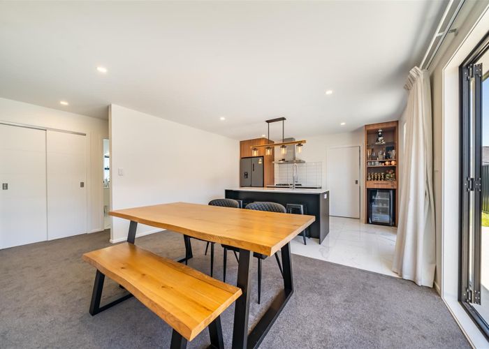  at 3 Dahl Drive, Wallaceville, Upper Hutt