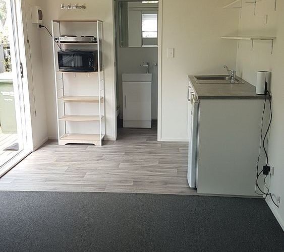  at 5 Holgate Avenue, Herald Island, Waitakere City, Auckland