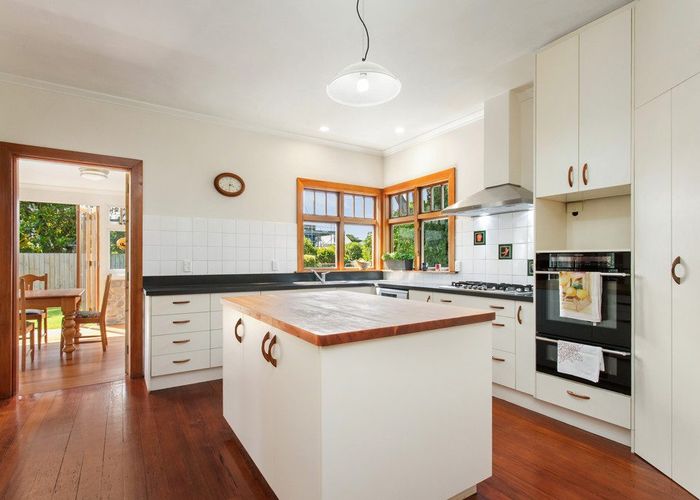  at 44 Union Street, New Brighton, Christchurch City, Canterbury