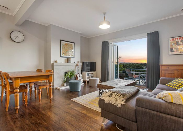  at 2/14 Warborough Avenue, Epsom, Auckland