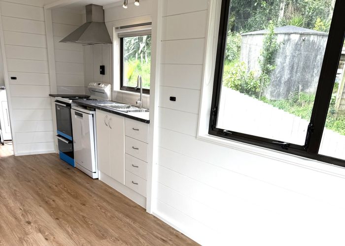  at Oneroa, Waiheke Island, Auckland