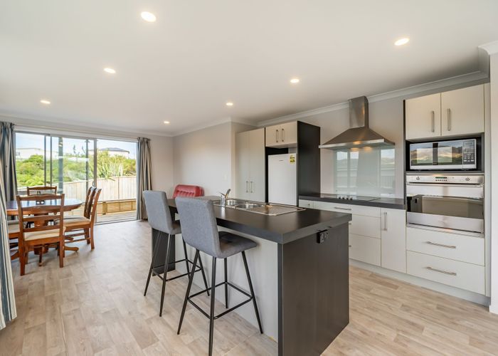  at 103 Te Puia Drive, Aotea, Porirua, Wellington