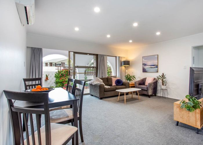  at 1/24 Geoffrey Road, Torbay, North Shore City, Auckland