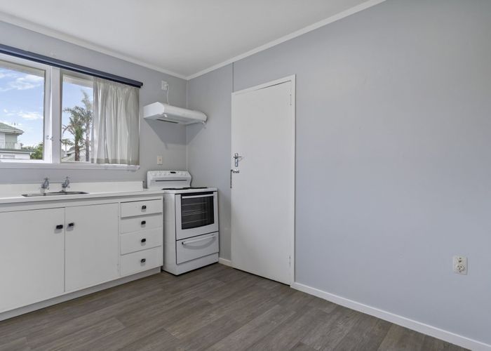  at 1/8 Rongo Road, Royal Oak, Auckland City, Auckland