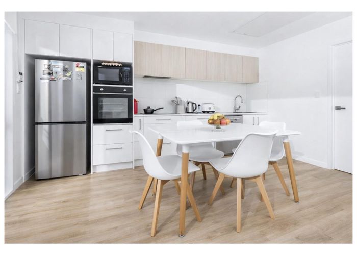  at 122C Lancaster Road, Beach Haven, North Shore City, Auckland