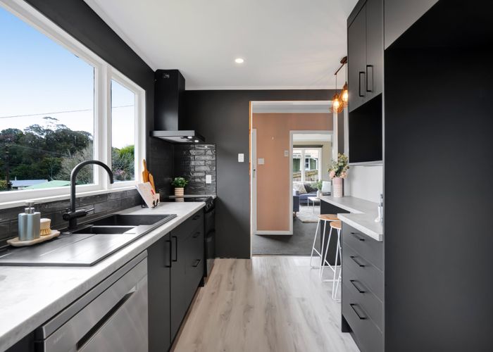  at 77 Huatoki Street, Vogeltown, New Plymouth, Taranaki