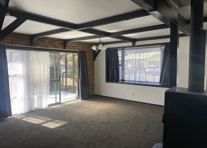  at 1/27 Kawau Crescent, Bromley, Christchurch City, Canterbury