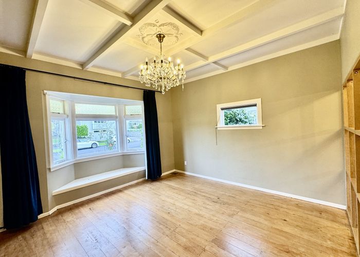  at 15 Chatham Avenue, Mount Albert, Auckland City, Auckland