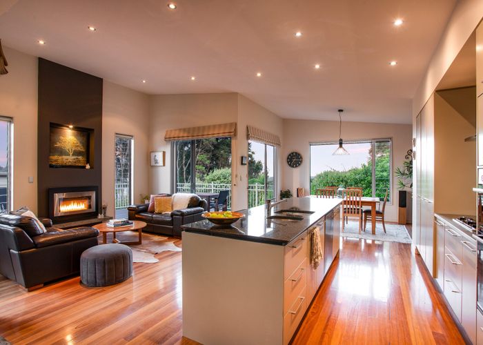  at 9 Bendalls Lane, Oratia, Auckland
