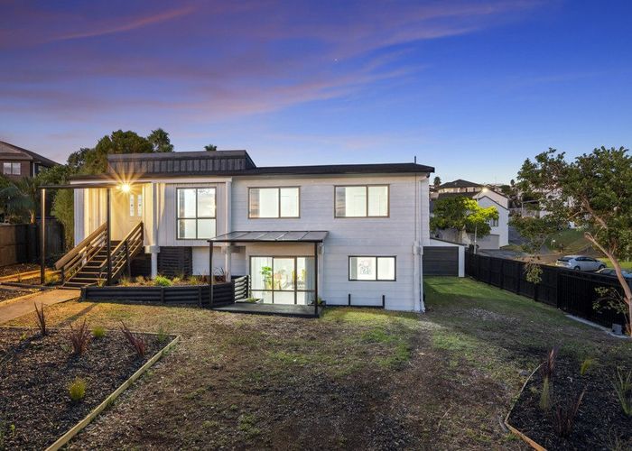  at 40 Ransom Smyth Drive, Goodwood Heights, Manukau City, Auckland