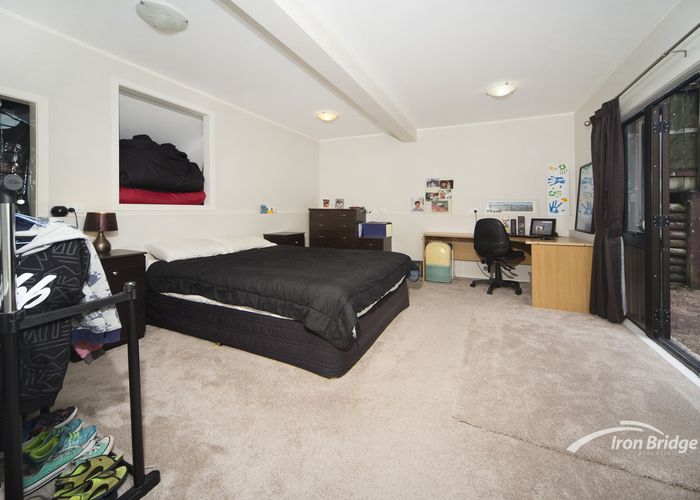  at 156 Lynn Road, Bayview, Auckland