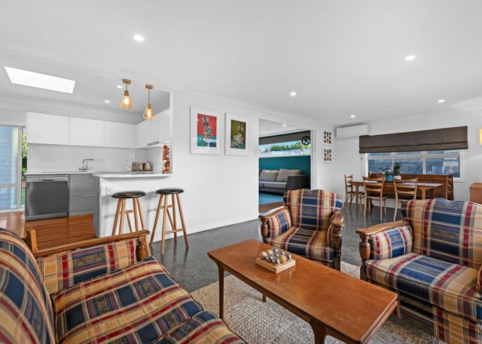  at 13 Kingfisher Place, Mangere, Manukau City, Auckland