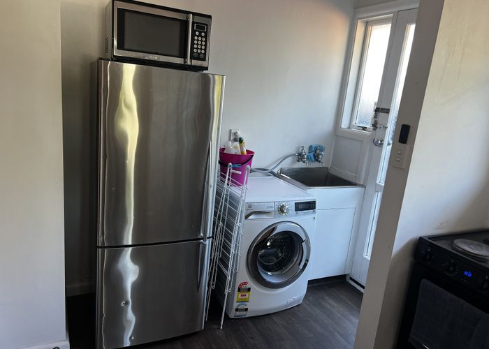  at 131 Glandovey Road, Fendalton, Christchurch City, Canterbury