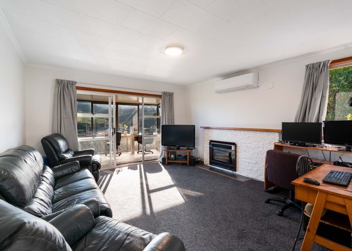  at 34 Hocken Street, Kenmure, Dunedin