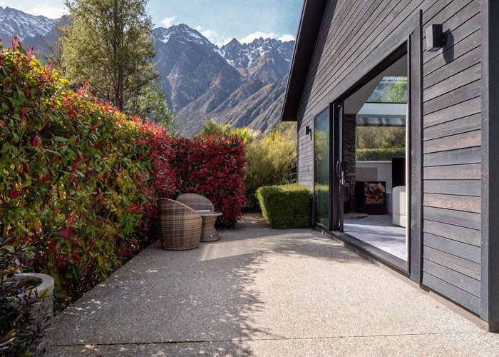  at 27 Pendeen Crescent, Jacks Point, Queenstown-Lakes, Otago