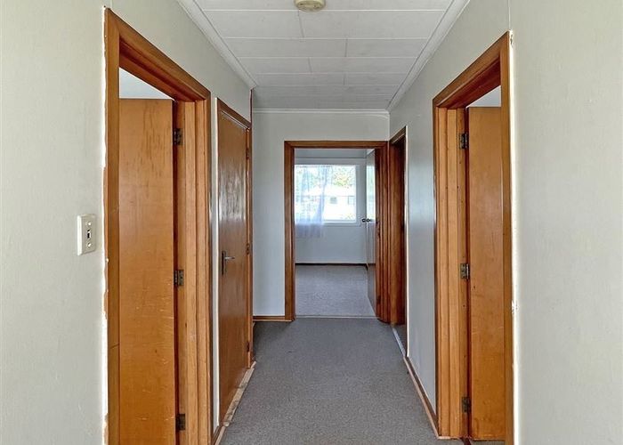  at 75 Larnoch Road, Henderson, Waitakere City, Auckland