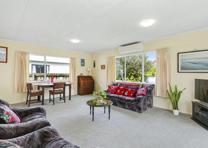  at 1/12 Mcmanaway Grove, Stokes Valley, Lower Hutt