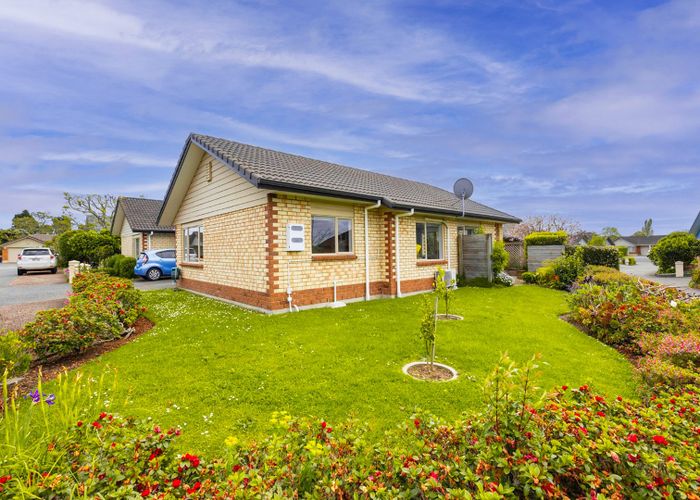  at 43/1 Piriti Drive, Te Atatu Peninsula, Waitakere City, Auckland