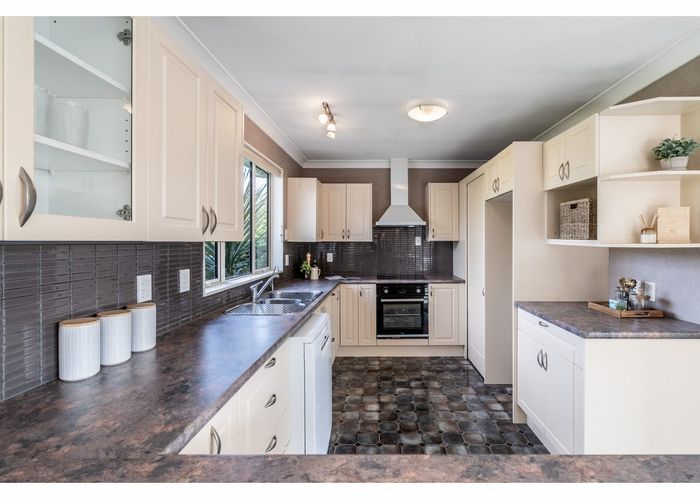  at 17 Duke Street, Gladstone, Invercargill