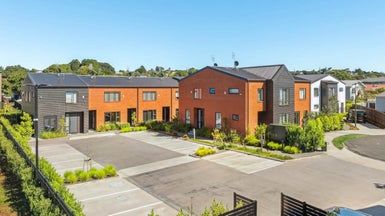  at 7D Treasury Place, Onehunga, Auckland
