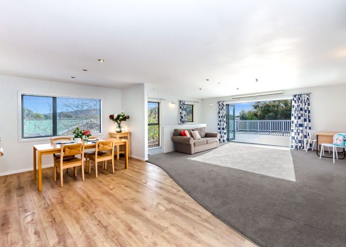  at 11 Hicks Crescent, Waikanae Beach, Kapiti Coast, Wellington