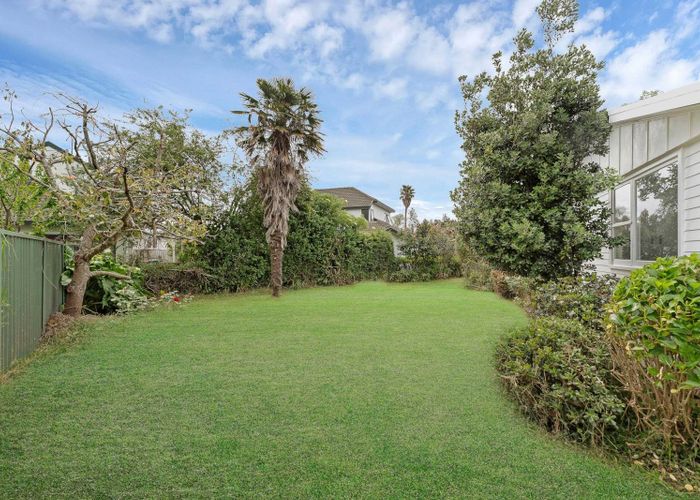  at 86 Mead Street, Avondale, Auckland City, Auckland