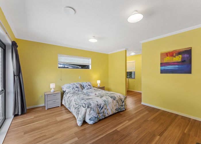  at 33 Memphis Grove, Totara Park, Upper Hutt