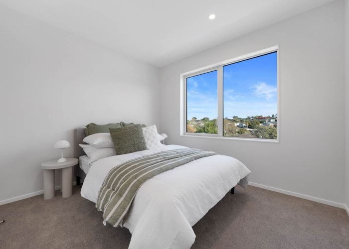  at 8/188 Forrest Hill Road, Forrest Hill, North Shore City, Auckland