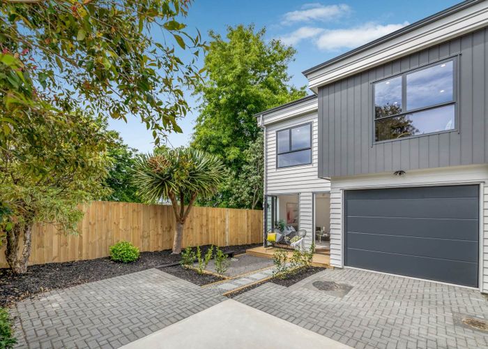  at 36 Whitford Road, Botany Downs, Manukau City, Auckland