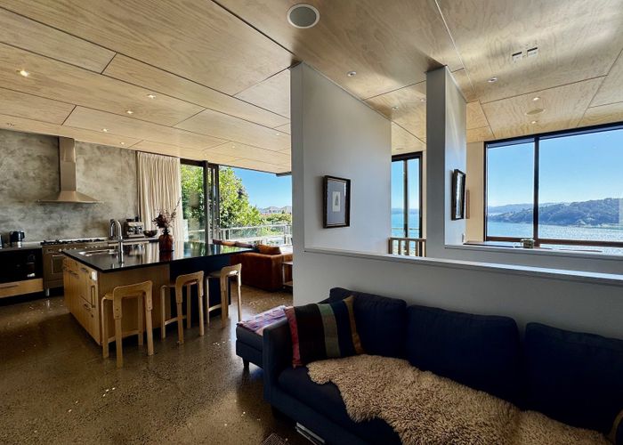  at 127 Te Anau Road, Hataitai, Wellington, Wellington