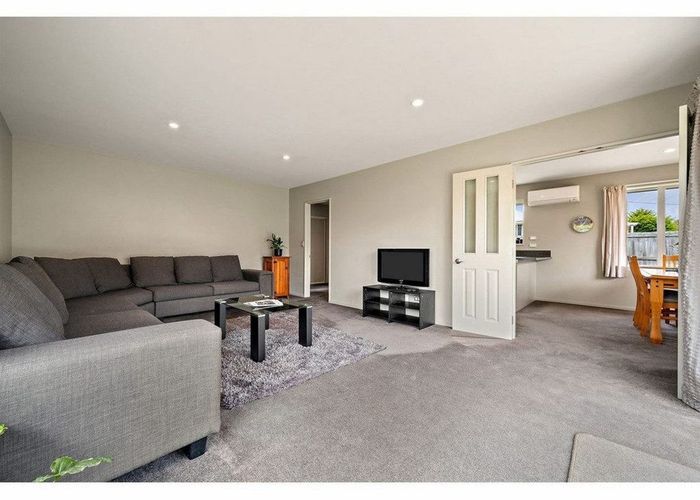  at 402a Yaldhurst Road, Russley, Christchurch City, Canterbury