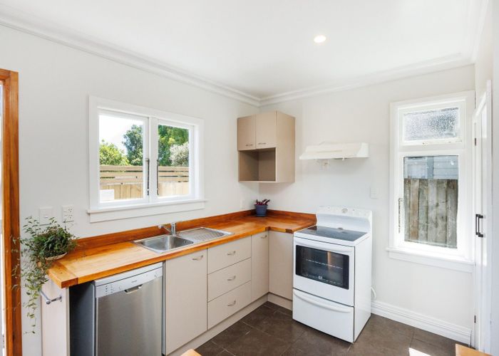  at 294 Ruahine Street, Terrace End, Palmerston North, Manawatu / Whanganui