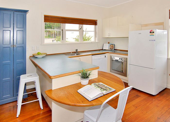  at 90 Homebush Road, Khandallah, Wellington