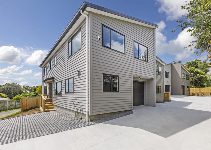  at 10A neilon place, Northcross, North Shore City, Auckland