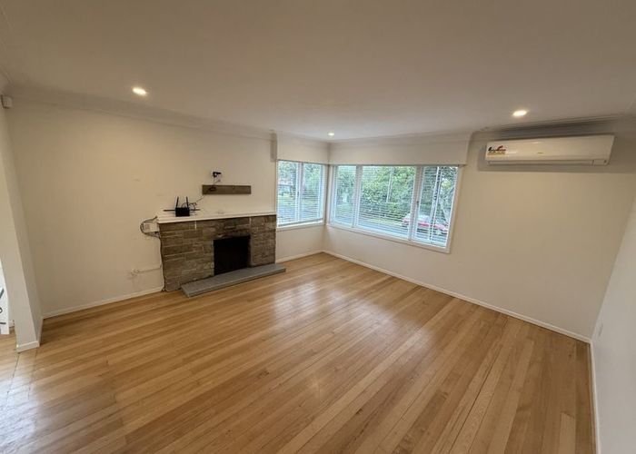  at 1 Adriatic Avenue, Henderson, Waitakere City, Auckland