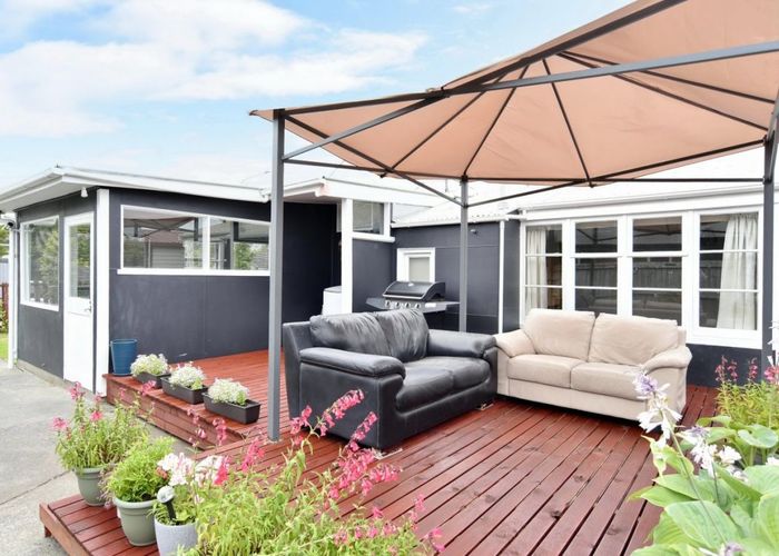  at 72 Bamford Street, Woolston, Christchurch