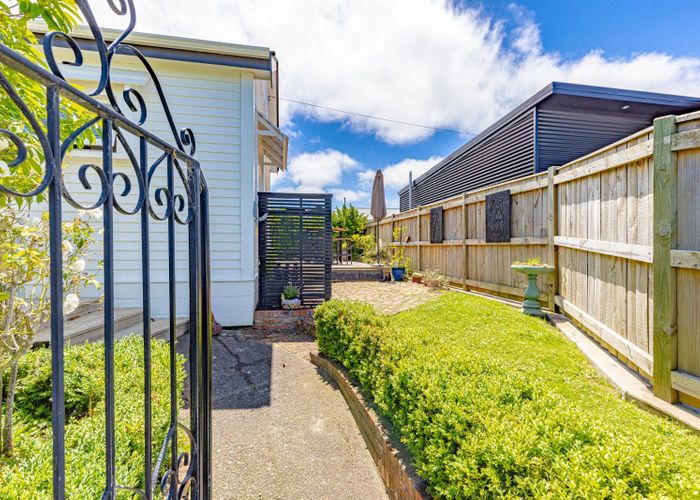  at 2C St Leonard Street, Saint Johns Hill, Whanganui, Manawatu / Whanganui