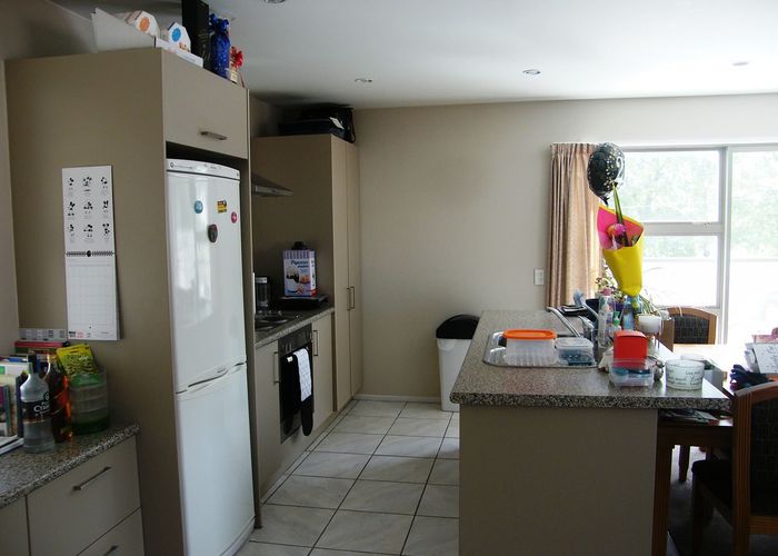  at 2/100 Hastings Street, Sydenham, Christchurch City, Canterbury