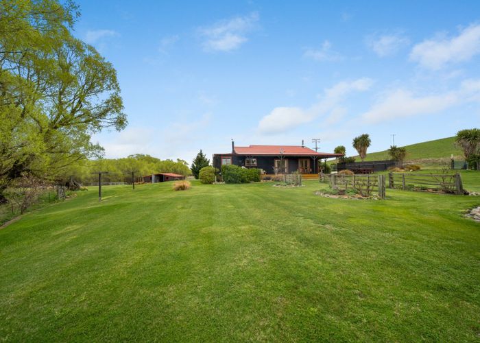  at 3440 Becks-Lauder Road, Lauder, Omakau