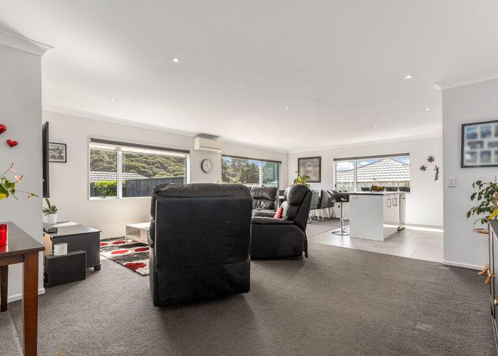  at 4 Moonsail Drive, Whitby, Porirua, Wellington