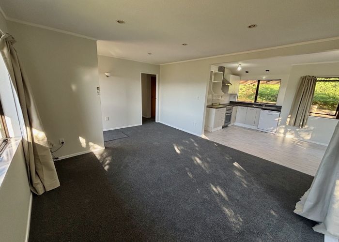  at 22 Albatross Close, Whitby, Porirua, Wellington