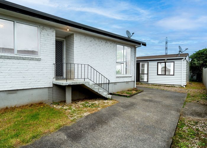  at 5 Tosca Place, Otara, Auckland