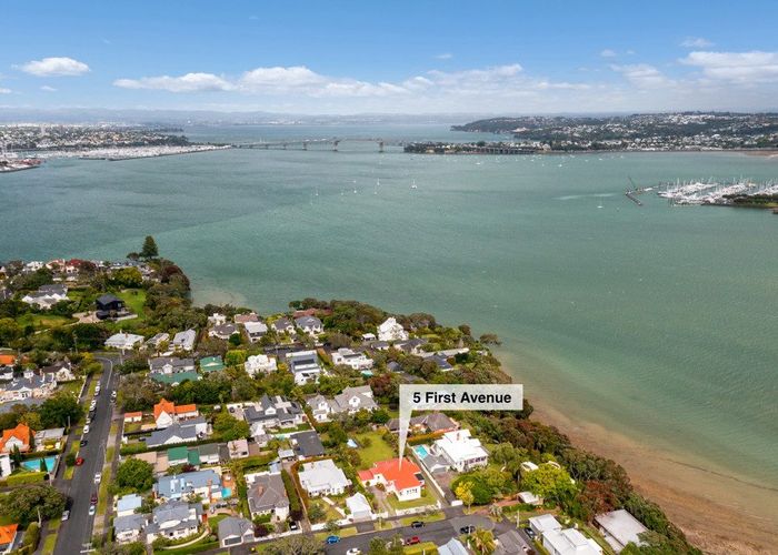  at 5 First Avenue, Stanley Bay, North Shore City, Auckland