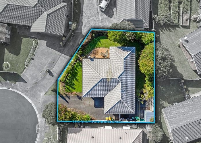  at 32 Heversham Place, Glendene, Waitakere City, Auckland
