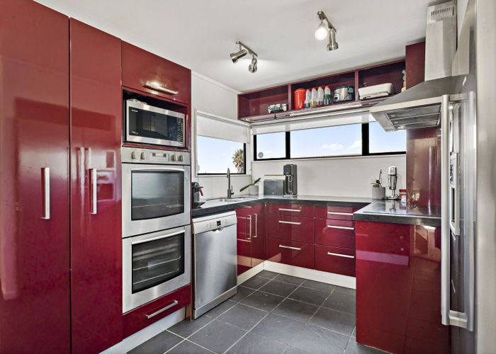  at 2/61 Sierra Street, Glendowie, Auckland