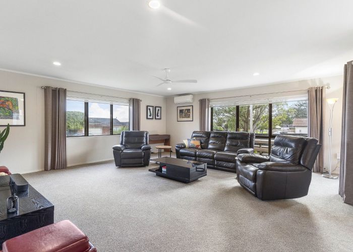  at 1/35 Golfland Drive, Golflands, Manukau City, Auckland