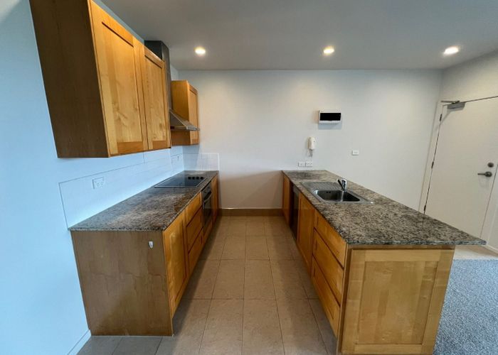  at 2B/63 Kestev Drive, Flat Bush, Manukau City, Auckland