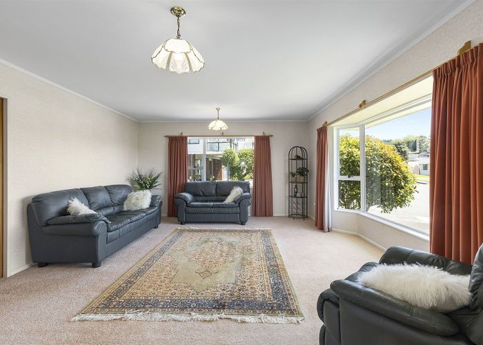  at 17 Latitude Close, Whitby, Porirua